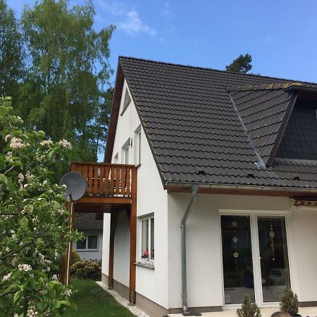 לובמין Ferienwohnung "Am Walde" מראה חיצוני תמונה